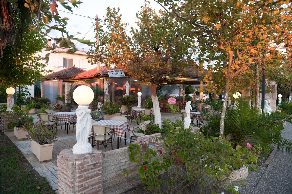 Hotel Glaros Амудья Екстер'єр фото